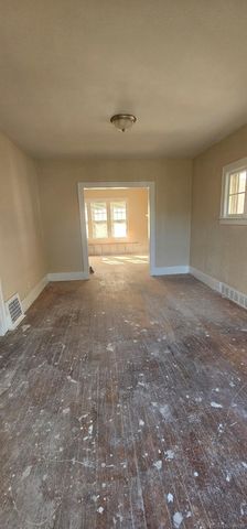 13580 Stoepel Street, Detroit, MI 48238