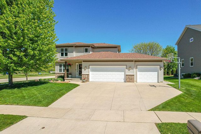897 Sumac Street, Oregon, WI 53575