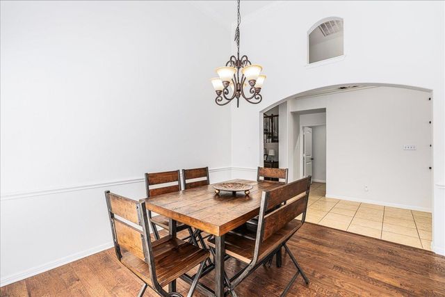 8113 Via Verde DR, Austin, TX 78739