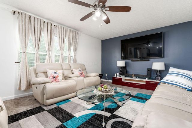 2868 Blue Moon Drive, Columbus, OH 43232