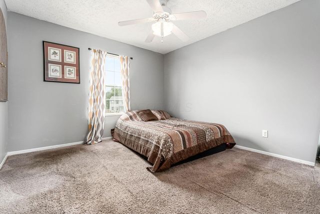 2868 Blue Moon Drive, Columbus, OH 43232