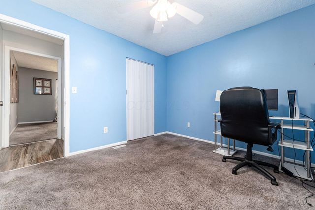 2868 Blue Moon Drive, Columbus, OH 43232