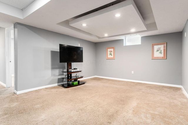 2868 Blue Moon Drive, Columbus, OH 43232