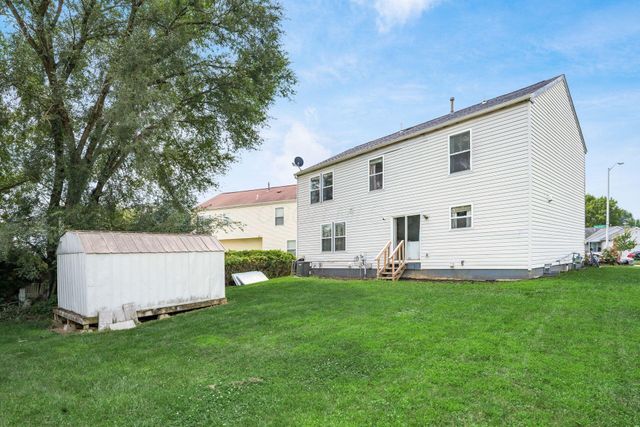 2868 Blue Moon Drive, Columbus, OH 43232