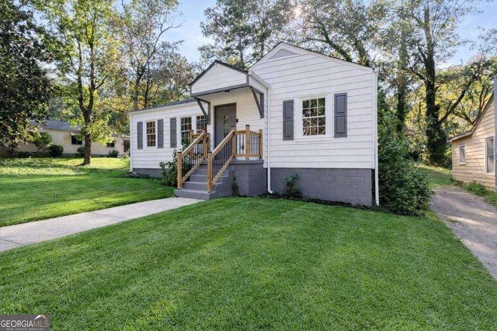 1347 Westmont Road SW, Atlanta, GA 30311 — exterior