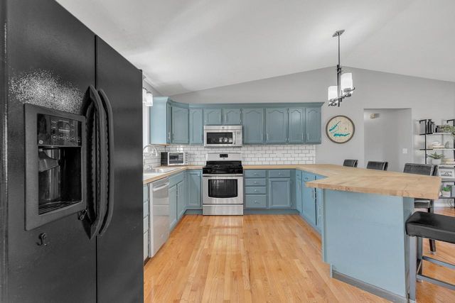 845 Norwich Court, Nekoosa, WI 54457