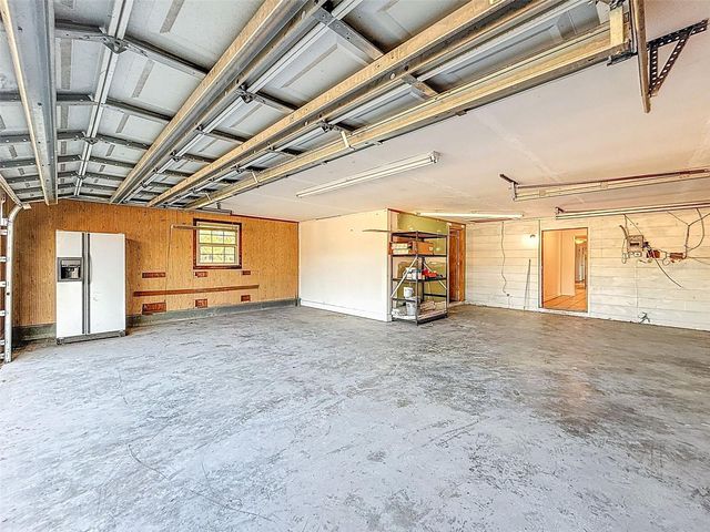 3239 ALLEN RD, Zephyrhills, FL 33541