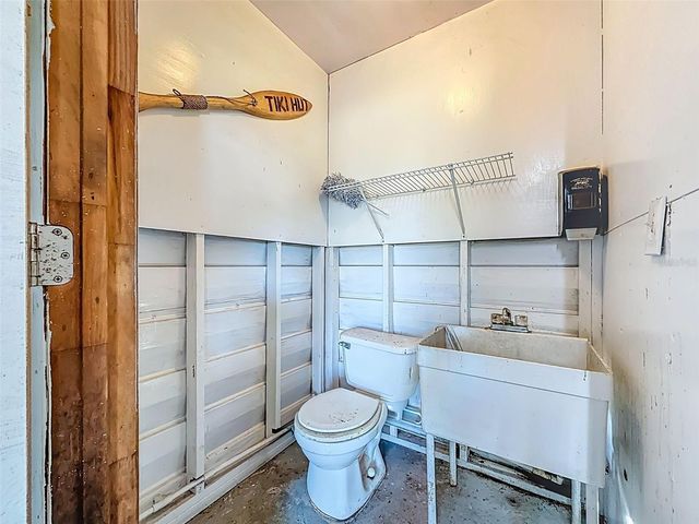 3239 ALLEN RD, Zephyrhills, FL 33541