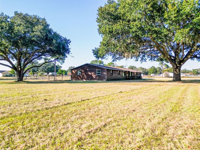 3239 ALLEN RD, Zephyrhills, FL 33541