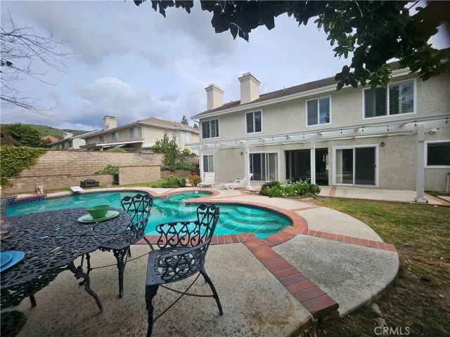 5735 Stonecrest, Agoura Hills, CA 91301