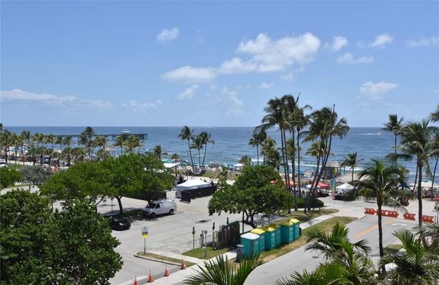 2051 SE 3rd Street 509, Deerfield Beach, FL 33441
