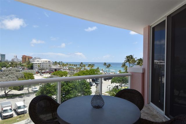 2051 SE 3rd Street 509, Deerfield Beach, FL 33441
