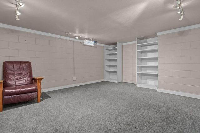 730 E MARQUETTE STREET, Appleton, WI 54911