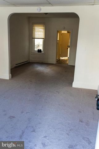 368 E PHILADELPHIA ST, York, PA 17403