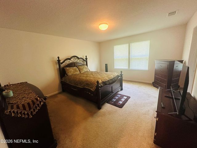 12573 GREEN MEADOW Drive, Jacksonville, FL 32218