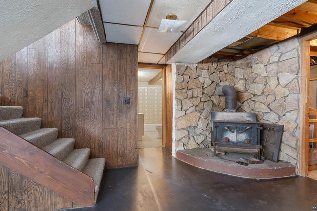 1221 Central Ave, Superior, WI 54880