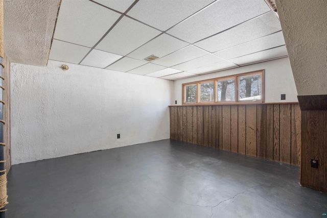 1221 Central Ave, Superior, WI 54880