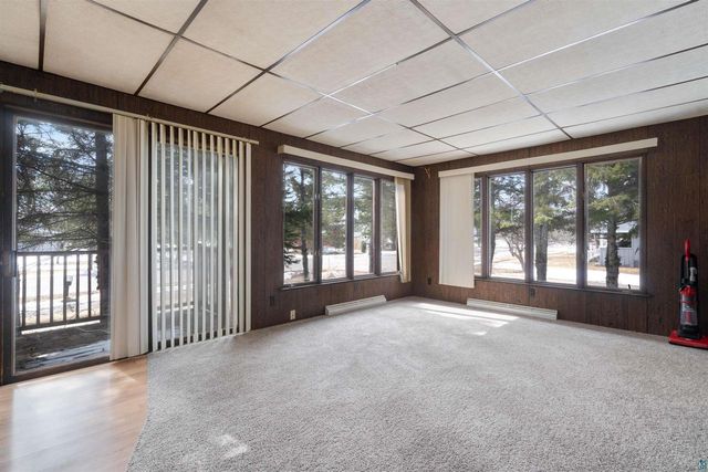 1221 Central Ave, Superior, WI 54880