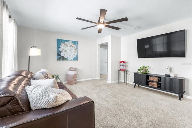 7538 WALLFLOWER TRAIL, Wesley Chapel, FL 33545