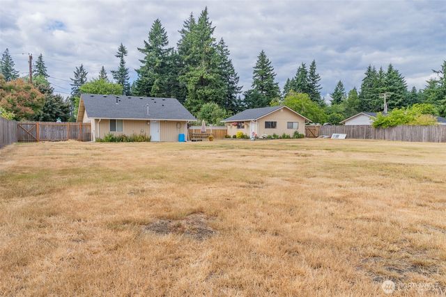 8303 9th Avenue SE, Olympia, WA 98513
