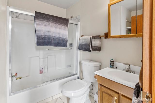 8303 9th Avenue SE, Olympia, WA 98513