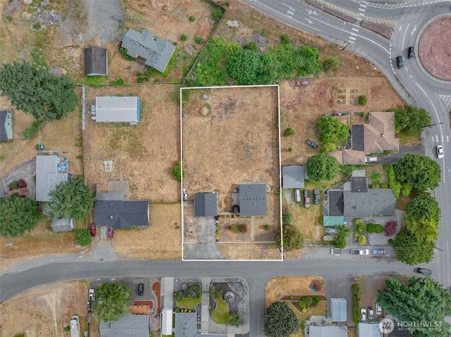8303 9th Avenue SE, Olympia, WA 98513