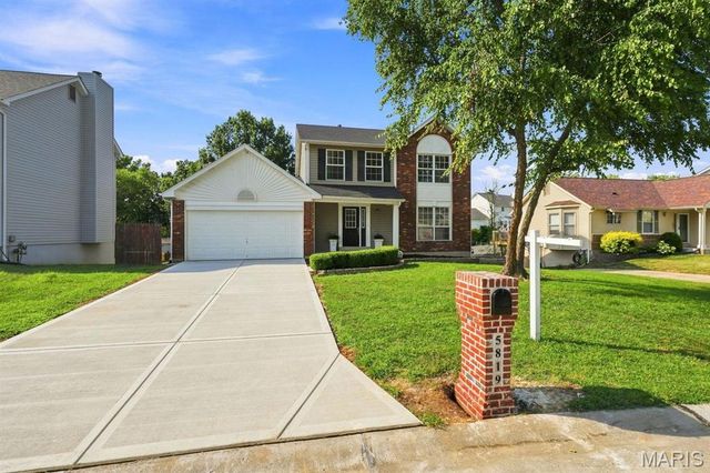 5819 Saddlebrook Drive, St Charles, MO 63304