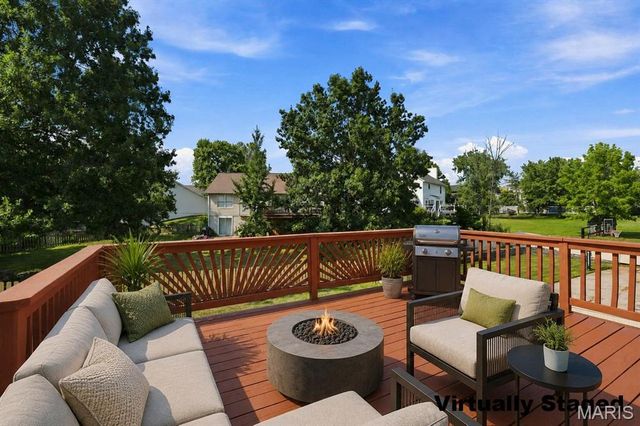 5819 Saddlebrook Drive, St Charles, MO 63304