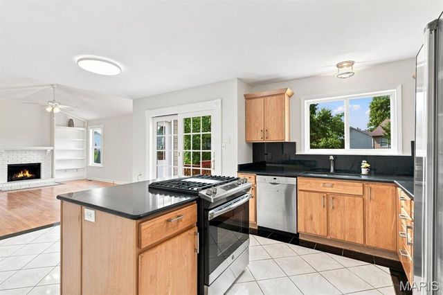 5819 Saddlebrook Drive, St Charles, MO 63304