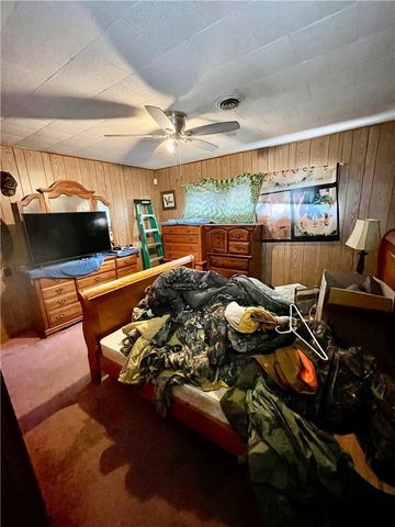 258 Sterling Rd, Darlington, PA 16115