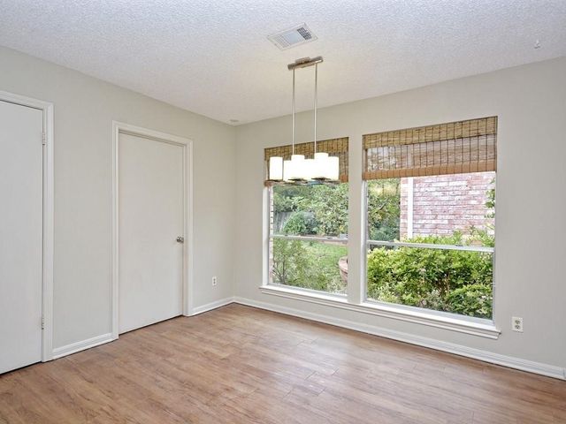 4700 Trail West DR, Austin, TX 78735