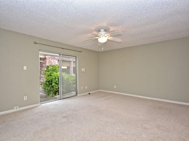4700 Trail West DR, Austin, TX 78735