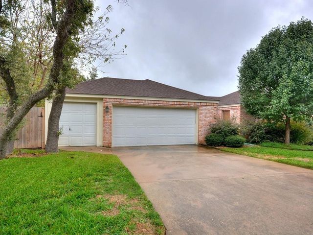 4700 Trail West DR, Austin, TX 78735