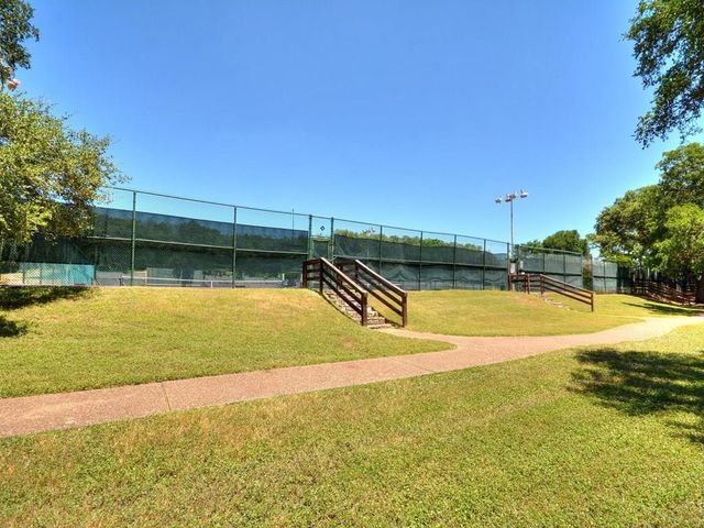 4700 Trail West DR, Austin, TX 78735