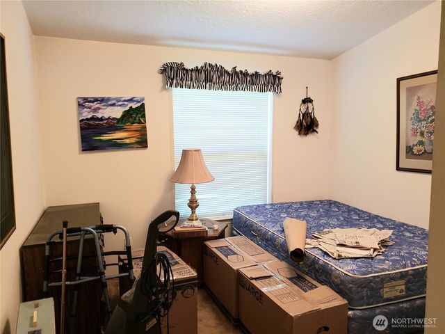 2200 Oak Ave #49, Enumclaw, WA 98022
