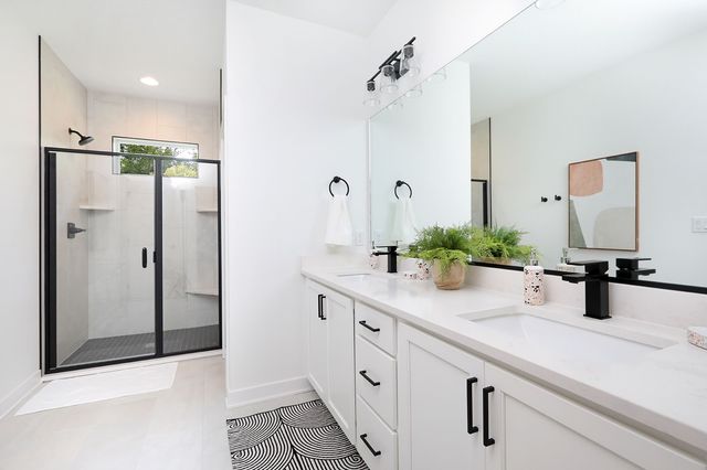 1600 Marina Cove Drive, Polk City, IA 50226