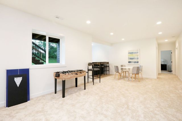 1600 Marina Cove Drive, Polk City, IA 50226