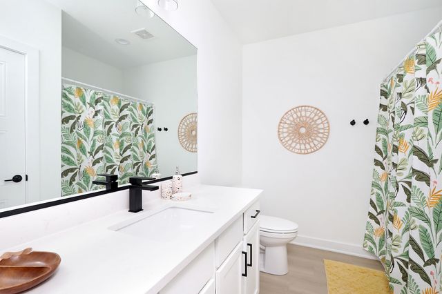 1600 Marina Cove Drive, Polk City, IA 50226