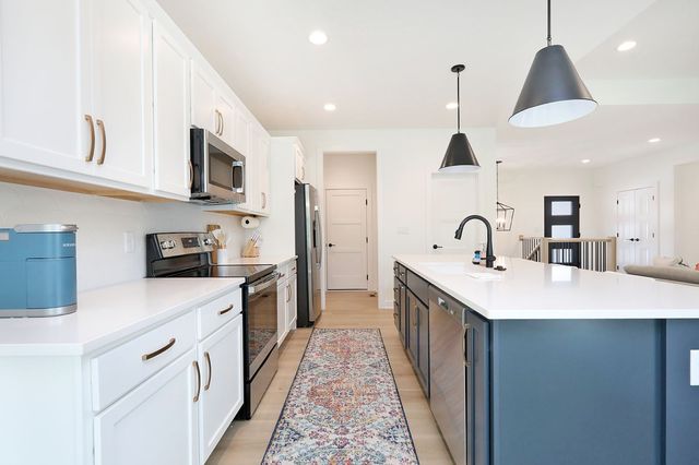 1600 Marina Cove Drive, Polk City, IA 50226