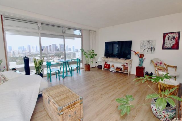 1515 Nuuanu Avenue 2155, Honolulu, HI 96817