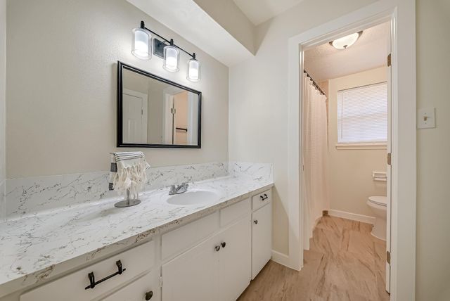 1410 Parkside Drive, Pasadena, TX 77502