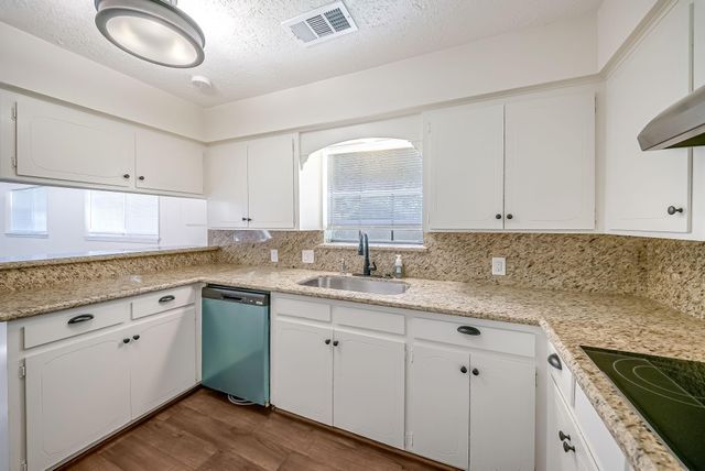 1410 Parkside Drive, Pasadena, TX 77502