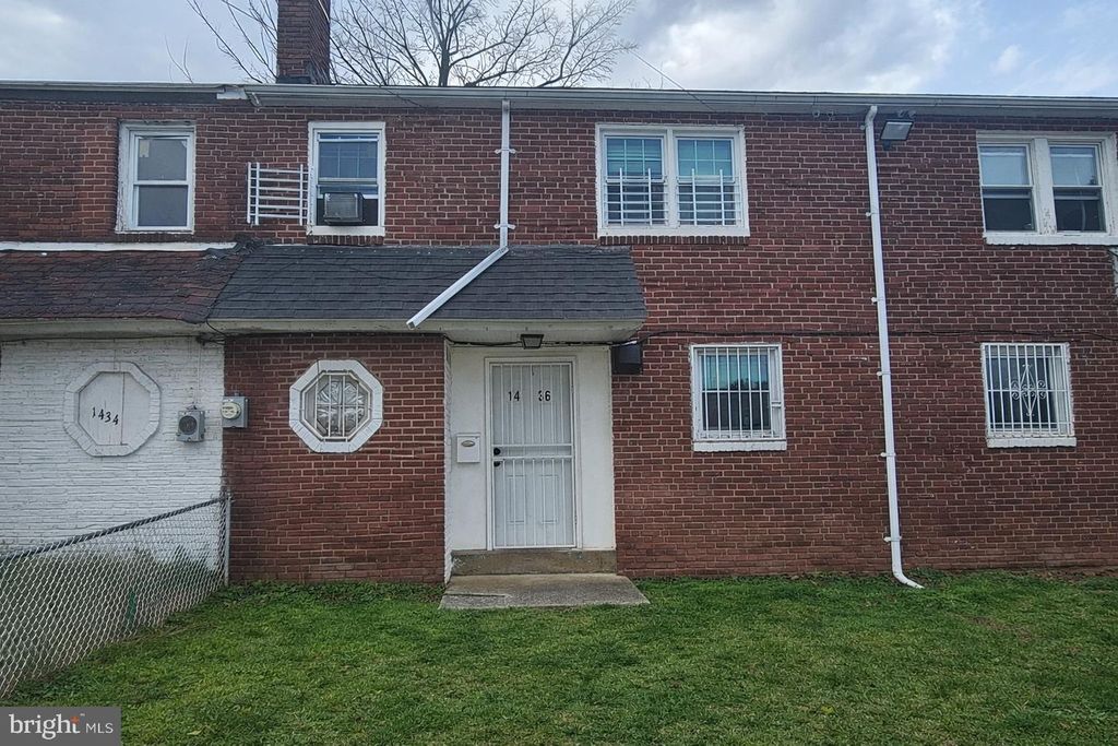 1436 PERKINS ST, Chester, PA 19013