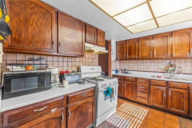 4717 Primavera Street, Las Vegas, NV 89122