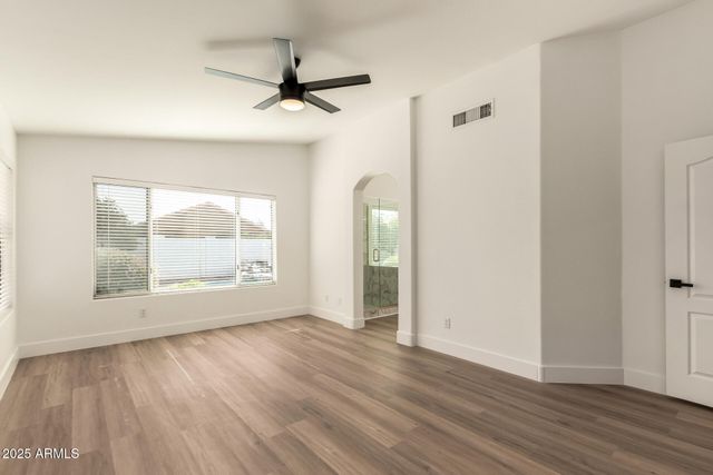 3129 E Oraibi Drive, Phoenix, AZ 85050