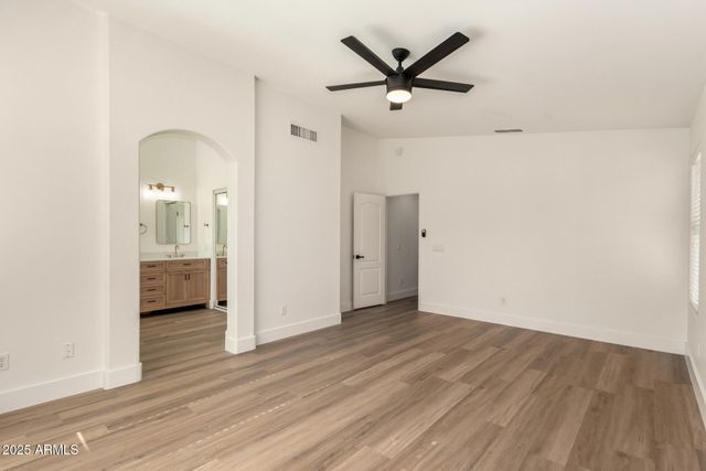 3129 E Oraibi Drive, Phoenix, AZ 85050