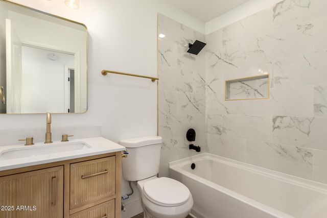 3129 E Oraibi Drive, Phoenix, AZ 85050