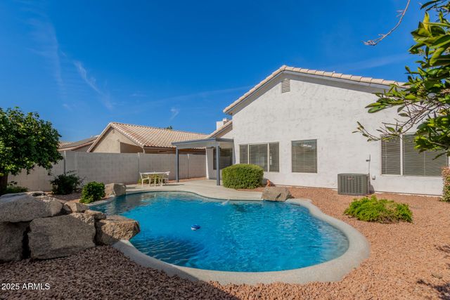 3129 E Oraibi Drive, Phoenix, AZ 85050