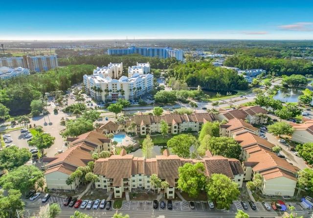 3034 PARKWAY BOULEVARD 202, Kissimmee, FL 34747