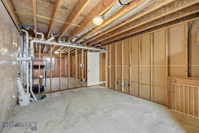 6 Holly Lane, Butte, MT 59701